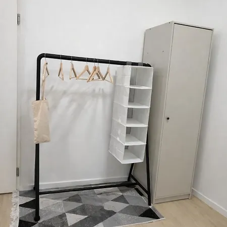 아파트 Quiet & Modern Absolute Flat With Terrace